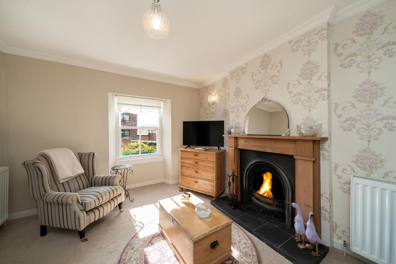 Thrums Cottage Kirriemuir Exteriör bild