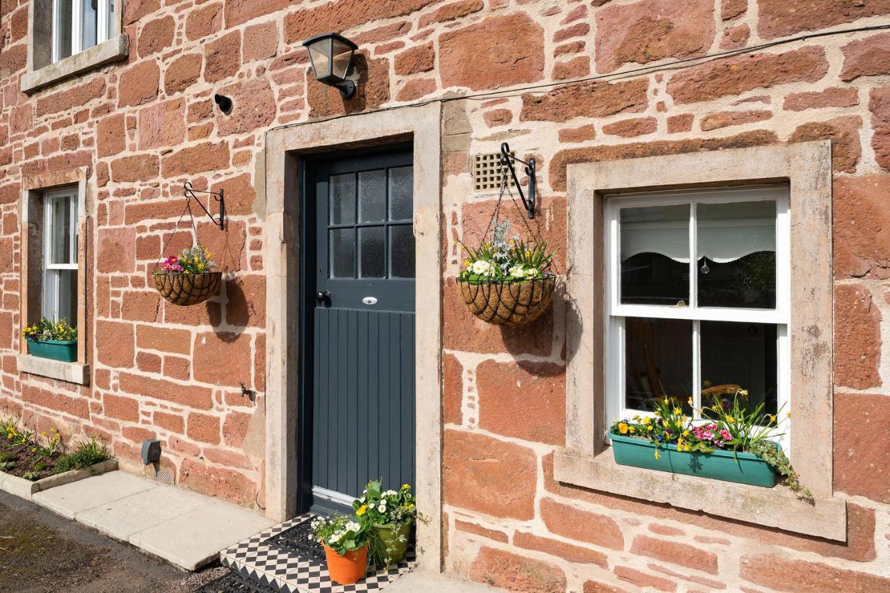 Thrums Cottage Kirriemuir Exteriör bild