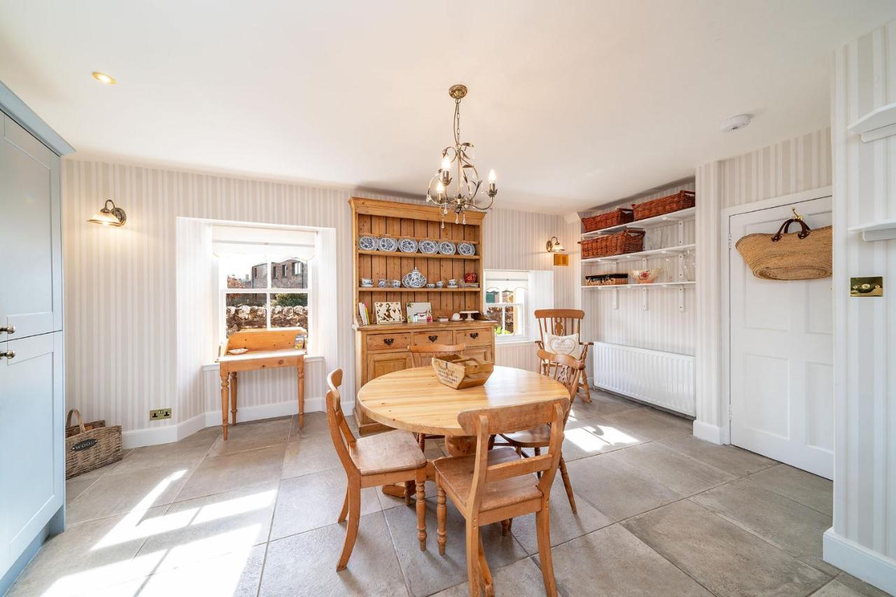 Thrums Cottage Kirriemuir Exteriör bild
